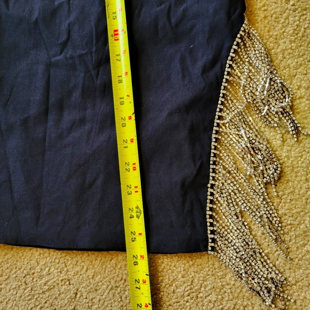 Elegant Black mini Dress with Silver spakle leg thigh Fringe - Picture 6 of 9